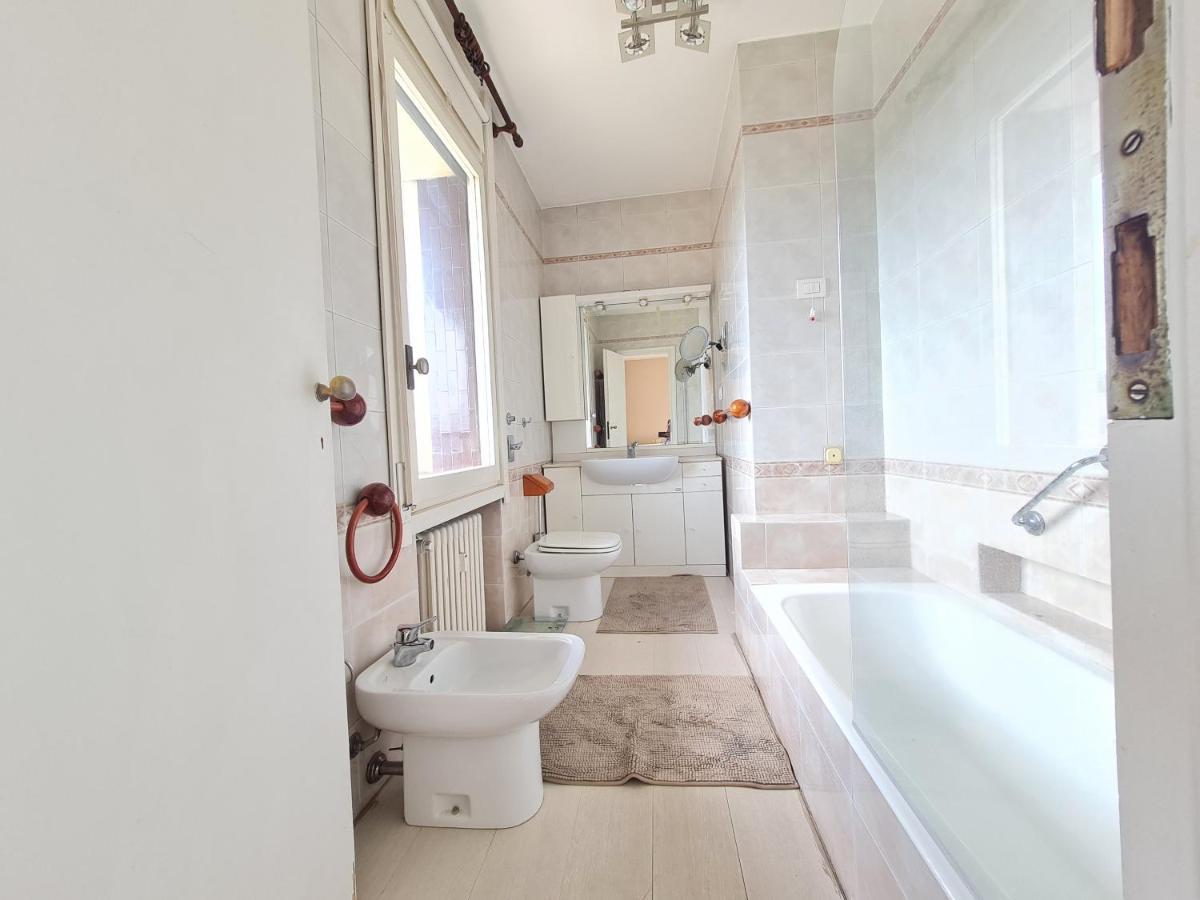 Ottoboni Charme Apartment With Terrace Mailand Exterior foto